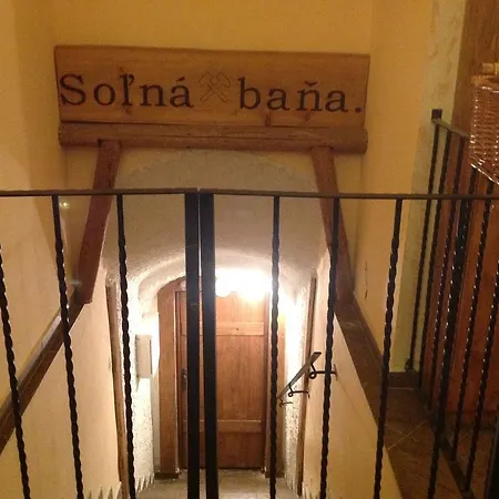 Duna&soľná Jaskyňa Komárno